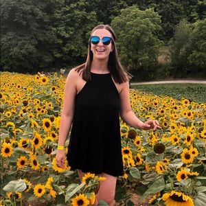 Meet your Posher, Rachel